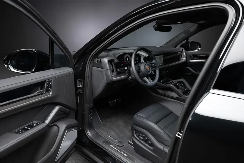 Porsche Cayenne din 2024 cu 1.150 km - oferta POR125341 - foto 7