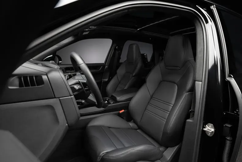 Porsche Cayenne din 2024 cu 1.150 km - oferta POR125341 - foto 12