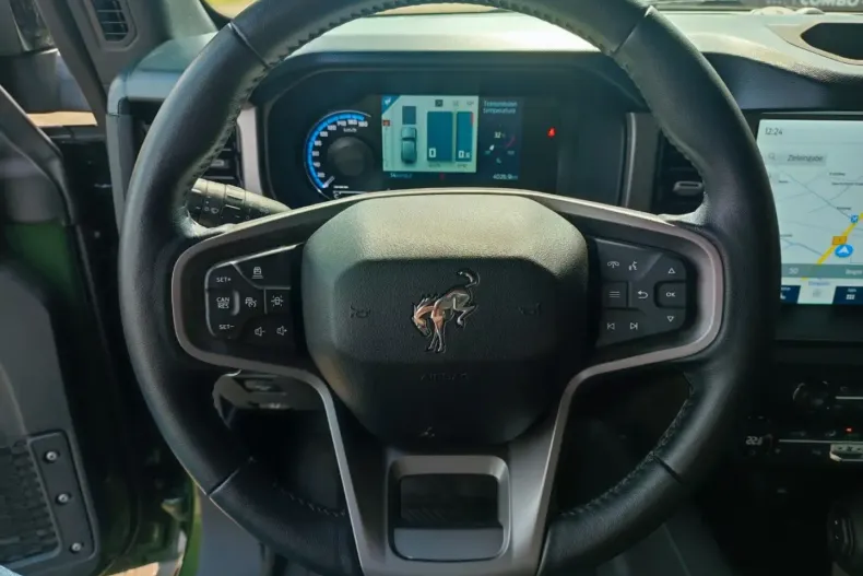 Ford Bronco din 2023 cu 4.990 km - oferta FOR125356 - foto 14