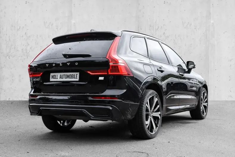 Volvo XC60 din 2023 cu 11.292 km - oferta VOL125357 - foto 2