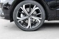 Volvo XC60 din 2023 cu 11.292 km - oferta VOL125357 - foto 3