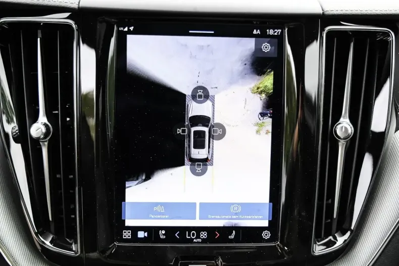 Volvo XC60 din 2023 cu 11.292 km - oferta VOL125357 - foto 9