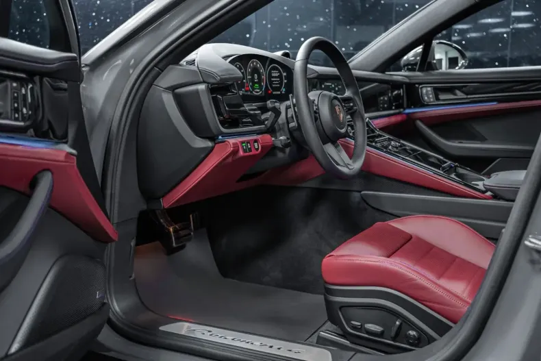 Porsche Panamera din 2024 cu 0 km - oferta POR125364 - foto 3