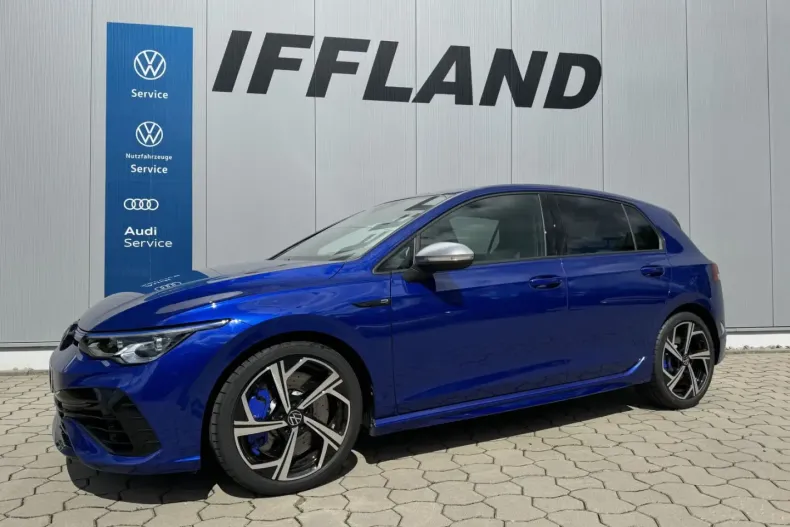 Volkswagen Golf din 2023 cu 8.966 km - oferta VOL125367 - foto 3