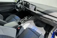 Volkswagen Golf din 2023 cu 8.966 km - oferta VOL125367 - foto 12