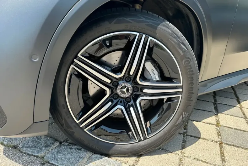 Mercedes-Benz GLC 300 din 2024 cu 18.170 km - oferta MER125370 - foto 29