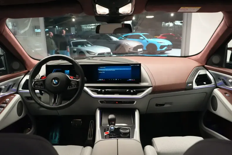 BMW XM din 2024 cu 7.950 km - oferta BMW125371 - foto 19