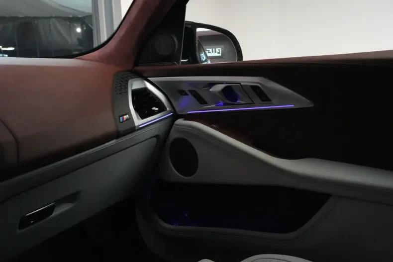 BMW XM din 2024 cu 7.950 km - oferta BMW125371 - foto 27