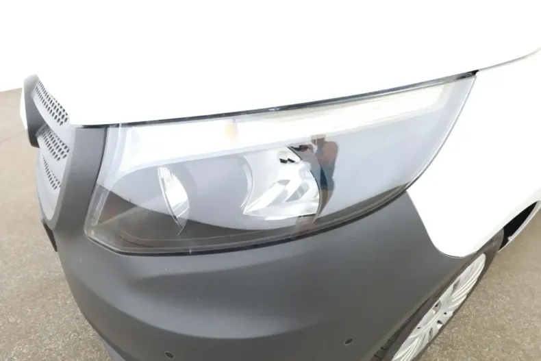 Mercedes-Benz Vito din 2023 cu 33.526 km - oferta MER125377 - foto 9