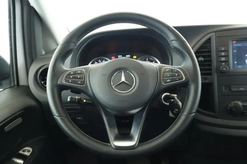 Mercedes-Benz Vito din 2023 cu 33.526 km - oferta MER125377 - foto 12