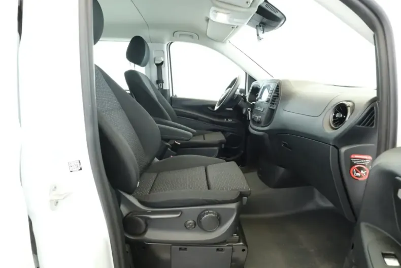 Mercedes-Benz Vito din 2023 cu 33.526 km - oferta MER125377 - foto 14