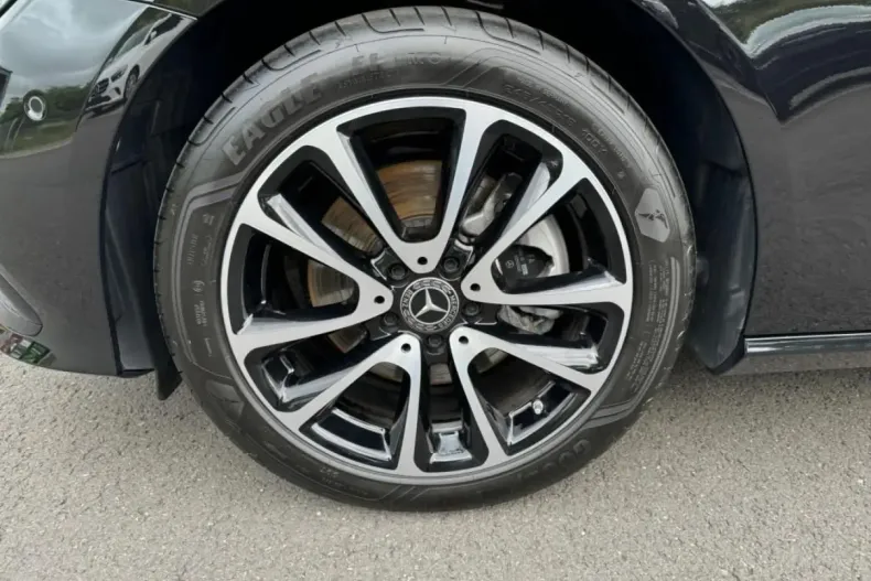 Mercedes-Benz E 200 din 2023 cu 22.400 km - oferta MER125378 - foto 6