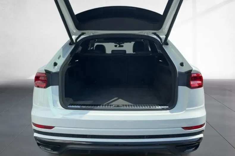 Audi Q8 din 2020 cu 86.141 km - oferta AUD125381 - foto 10