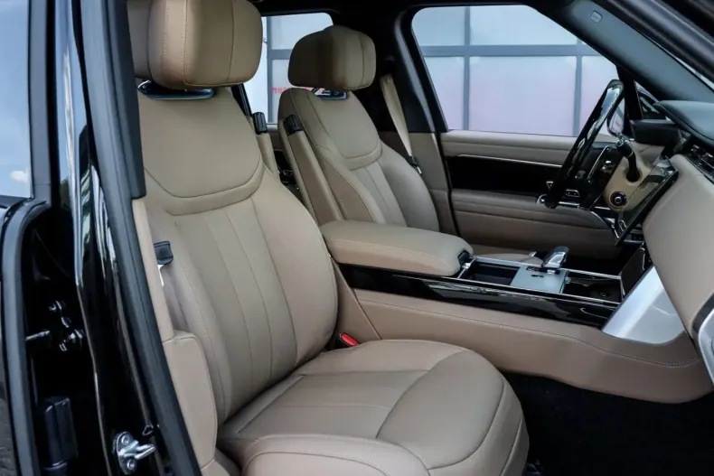 Land Rover Range Rover din 2024 cu 10 km - oferta LAN125382 - foto 9