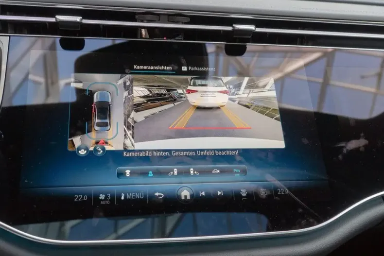 Mercedes-Benz E 220 din 2024 cu 8.500 km - oferta MER125387 - foto 12