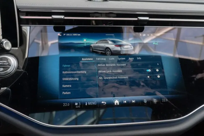 Mercedes-Benz E 220 din 2024 cu 8.500 km - oferta MER125387 - foto 16