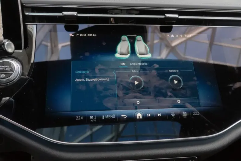 Mercedes-Benz E 220 din 2024 cu 8.500 km - oferta MER125387 - foto 20