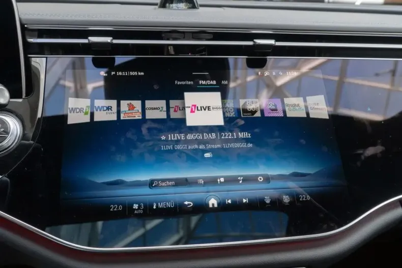 Mercedes-Benz E 220 din 2024 cu 8.500 km - oferta MER125387 - foto 21