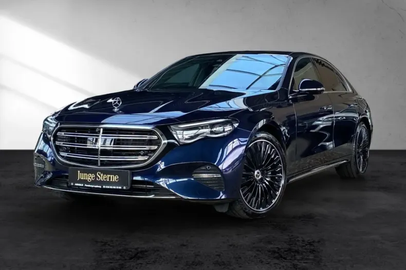 Mercedes-Benz E 400 din 2023 cu 4.770 km - oferta MER125389 - foto 1