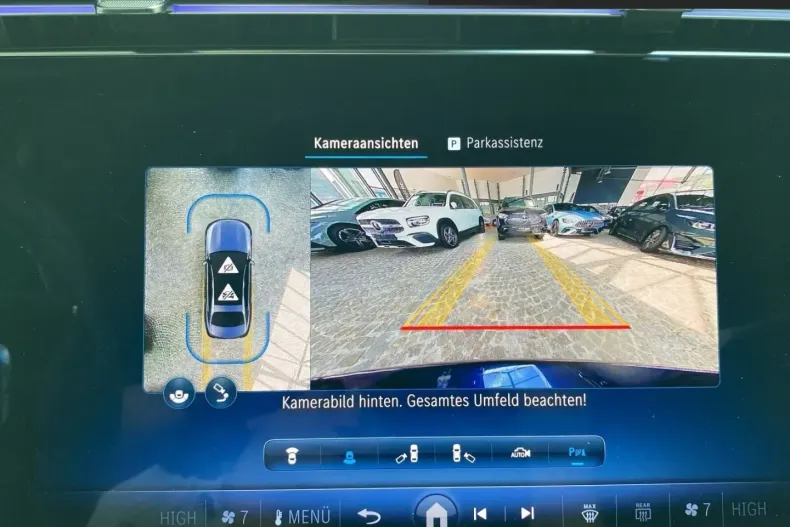 Mercedes-Benz E 400 din 2023 cu 4.770 km - oferta MER125389 - foto 11