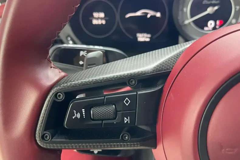 Porsche 992 din 2023 cu 7.373 km - oferta POR125393 - foto 21