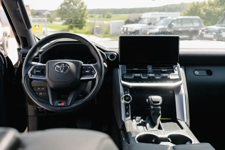 Toyota Land Cruiser din 2023 cu 25.000 km - oferta TOY125395 - foto 9