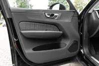 Volvo XC60 din 2023 cu 10.841 km - oferta VOL125396 - foto 16