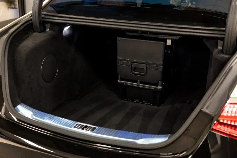 Maybach S650 din 2022 cu 19.000 km - oferta MAY125400 - foto 7