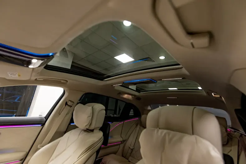 Maybach S650 din 2022 cu 19.000 km - oferta MAY125400 - foto 22