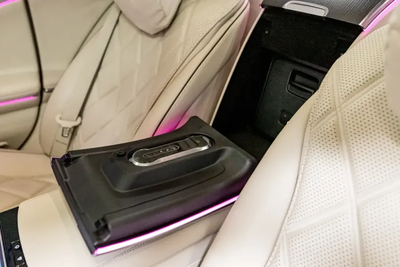 Maybach S650 din 2022 cu 19.000 km - oferta MAY125400 - foto 32