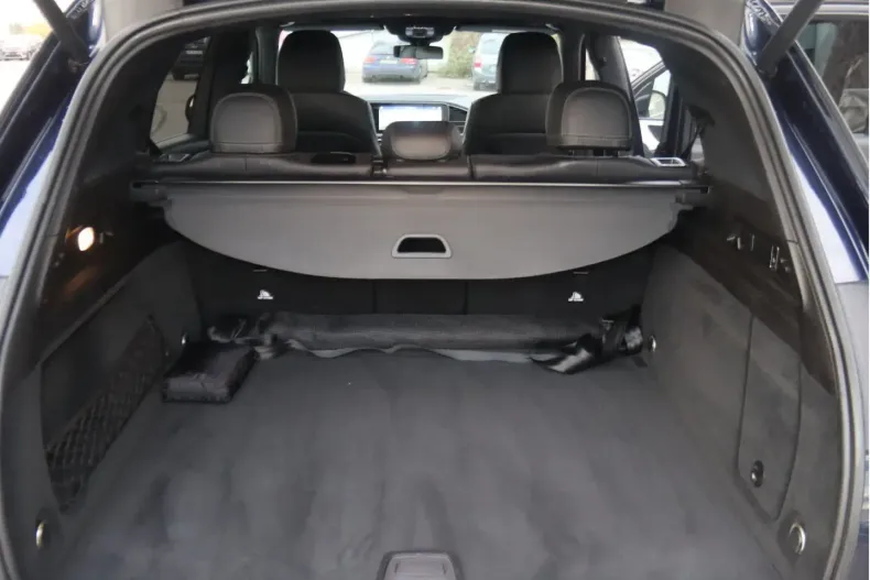 Mercedes-Benz GLE 350 din 2020 cu 84.280 km - oferta MER125406 - foto 11