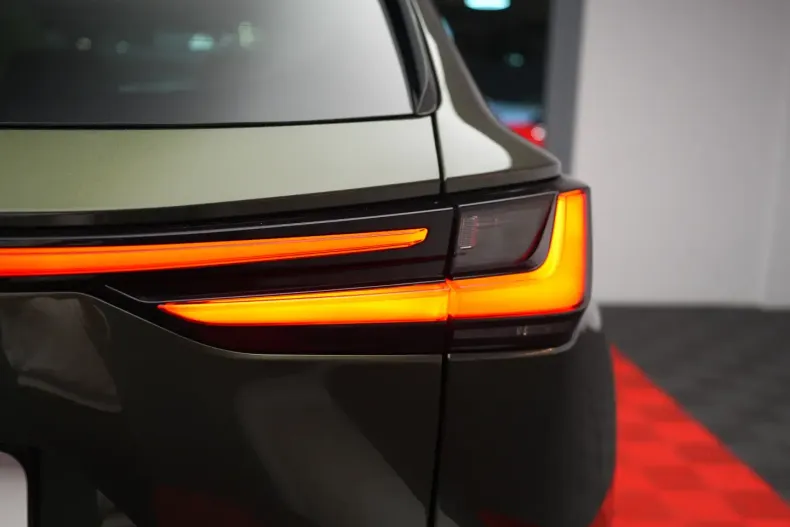 Lexus NX 350h din 2024 cu 11 km - oferta LEX125410 - foto 32