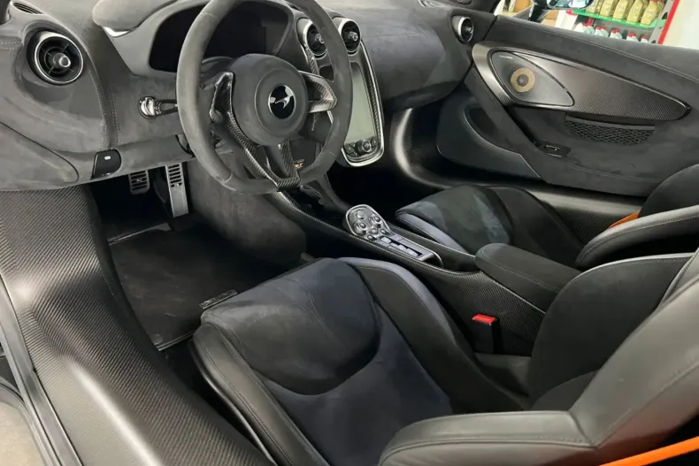 McLaren 600LT din 2021 cu 2.682 km - oferta MCL125415 - foto 11