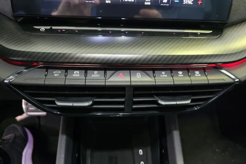 Skoda Octavia din 2022 cu 28.000 km - oferta SKO125418 - foto 22