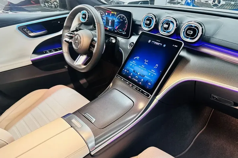 Mercedes-Benz C 200 din 2024 cu 50 km - oferta MER125419 - foto 14