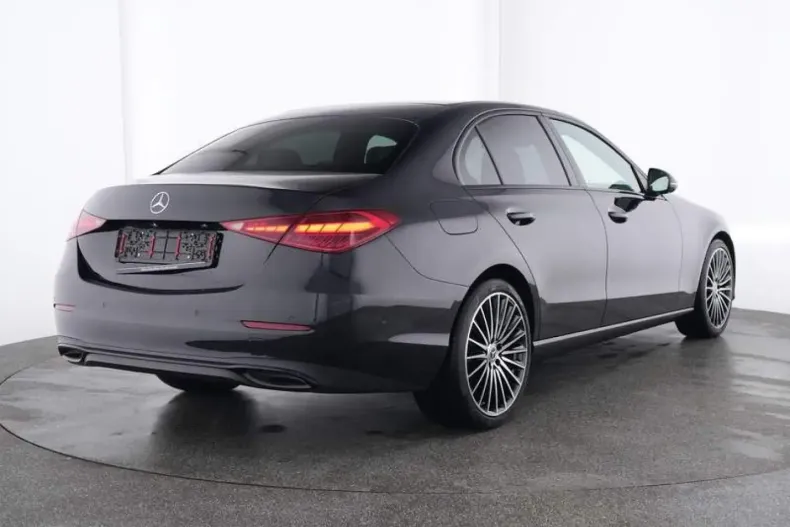 Mercedes-Benz C 180 din 2023 cu 5.000 km - oferta MER125420 - foto 2