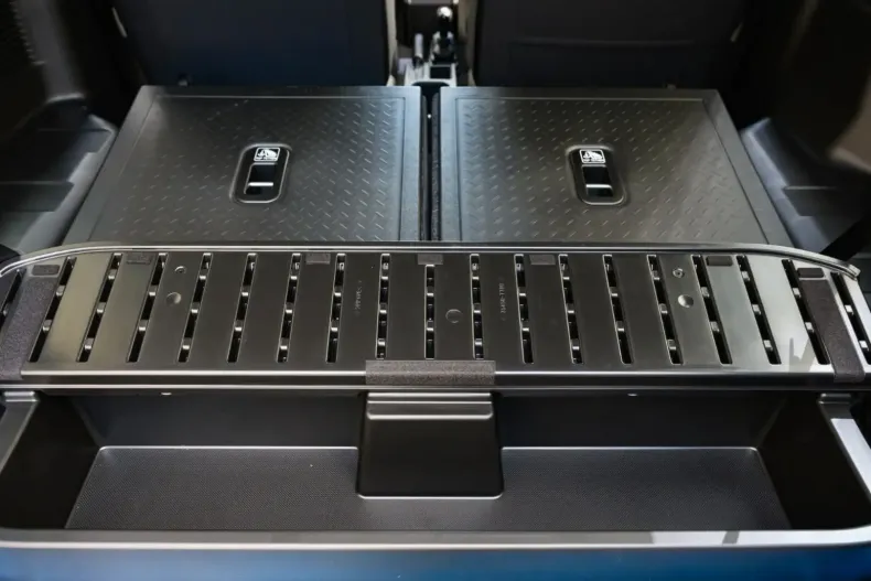 Suzuki Jimny din 2024 cu 10 km - oferta SUZ125423 - foto 19