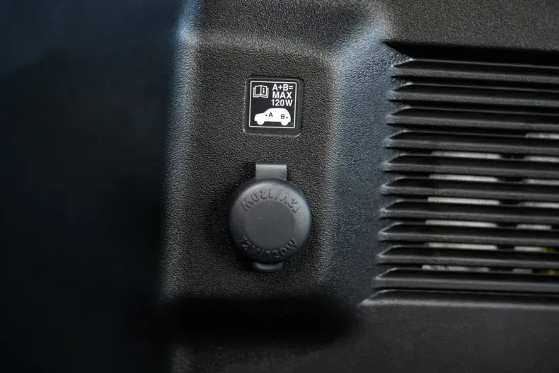 Suzuki Jimny din 2024 cu 10 km - oferta SUZ125423 - foto 20