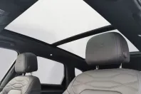 Volkswagen Touareg din 2024 cu 6.000 km - oferta VOL125424 - foto 10