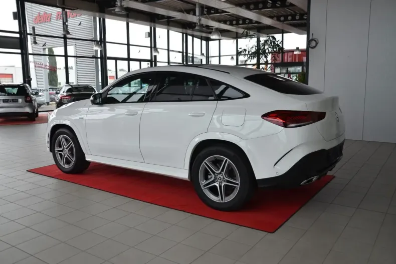 Mercedes-Benz GLE 350 din 2021 cu 43.000 km - oferta MER125429 - foto 5