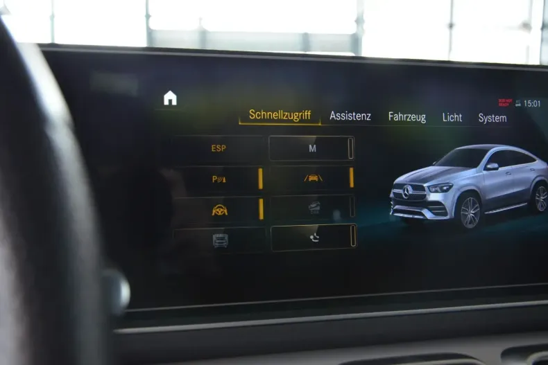 Mercedes-Benz GLE 350 din 2021 cu 43.000 km - oferta MER125429 - foto 17