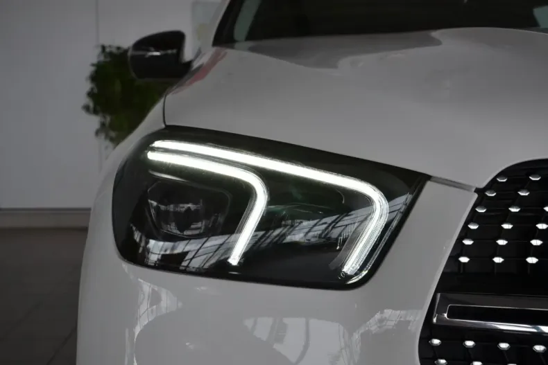 Mercedes-Benz GLE 350 din 2021 cu 43.000 km - oferta MER125429 - foto 26