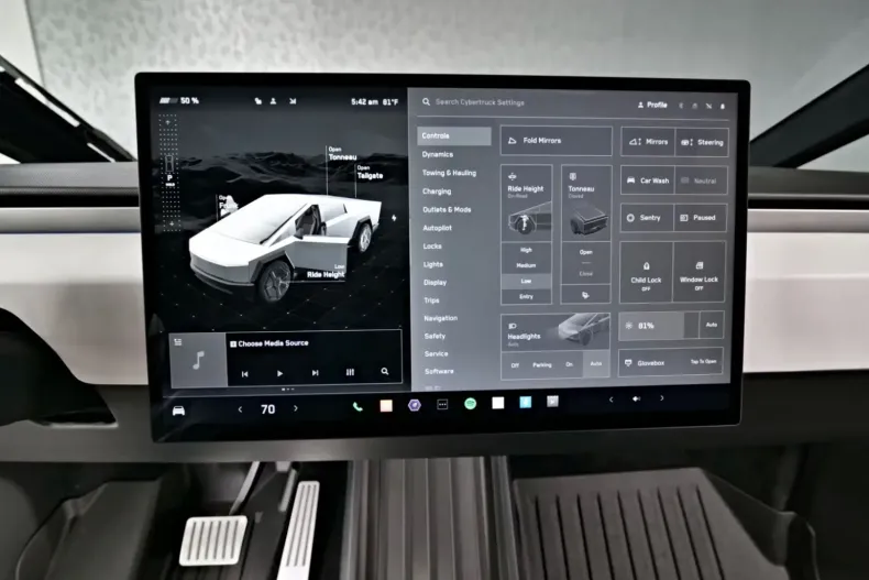 Tesla Cybertruck din 2024 cu 50 km - oferta TES125431 - foto 10