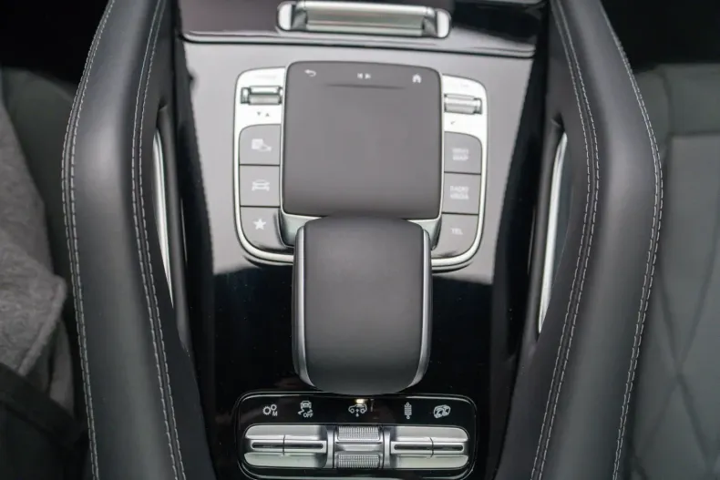 Mercedes-Benz GLE 53 AMG din 2023 cu 17.500 km - oferta MER125432 - foto 26