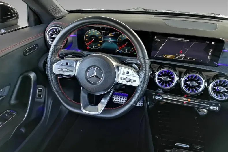 Mercedes-Benz CLA 250 din 2023 cu 17.427 km - oferta MER125433 - foto 19