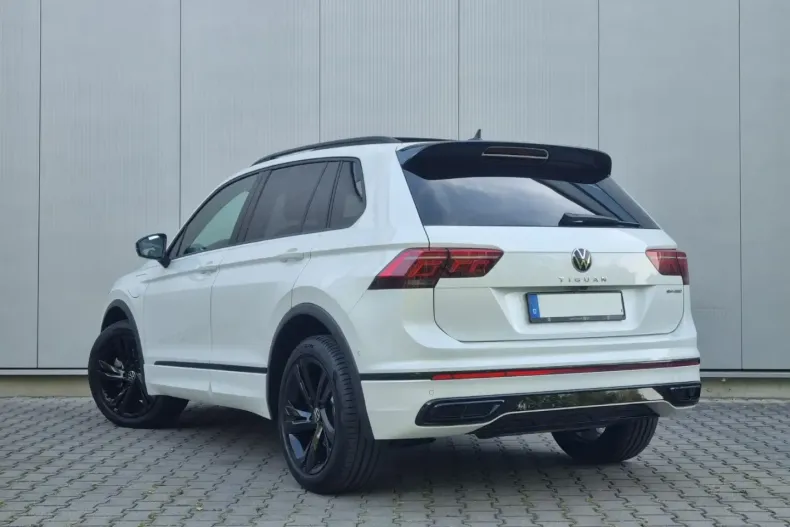 Volkswagen Tiguan din 2021 cu 79.760 km - oferta VOL125437 - foto 3