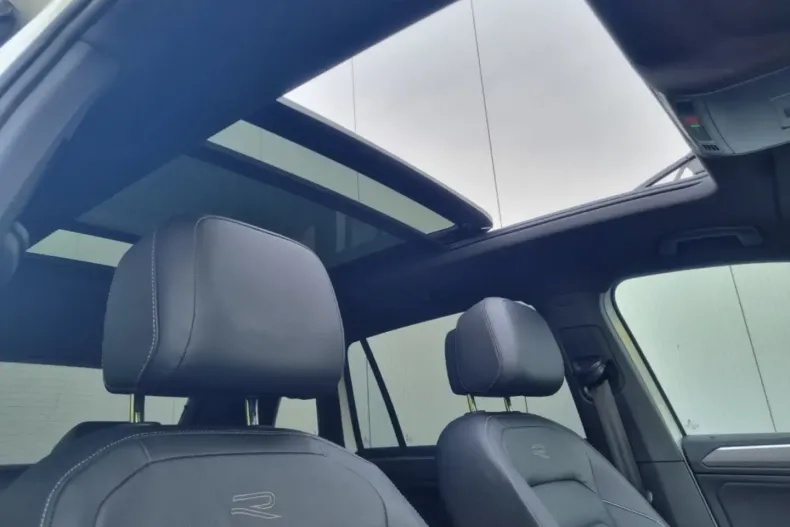 Volkswagen Tiguan din 2021 cu 79.760 km - oferta VOL125437 - foto 14