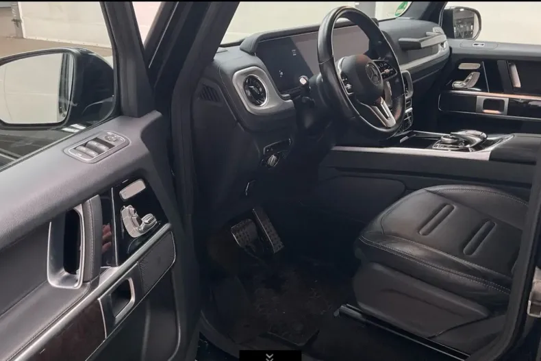 Mercedes-Benz G 350 din 2021 cu 79.996 km - oferta MER125439 - foto 9