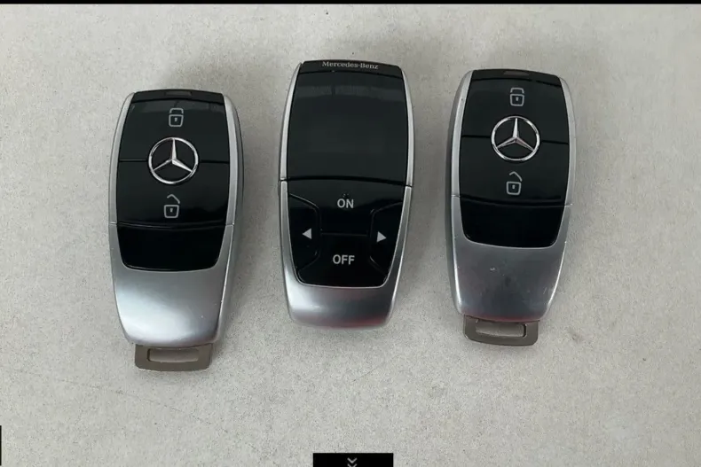 Mercedes-Benz G 350 din 2021 cu 79.996 km - oferta MER125439 - foto 15