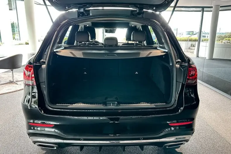 Mercedes-Benz GLC 200 din 2021 cu 55.700 km - oferta MER125441 - foto 11